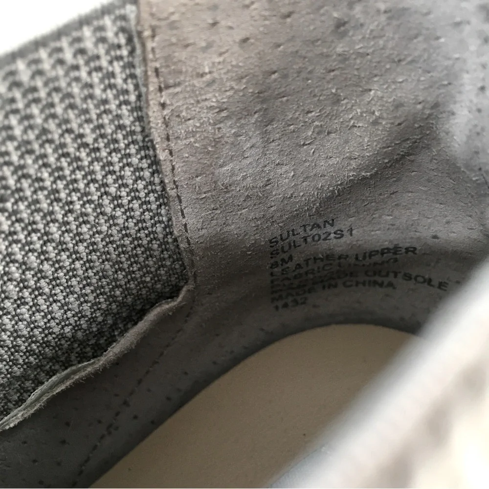 Steve Madden Sultan Gray Suede Leather slip on Chelsea platform Wedge Sneakers